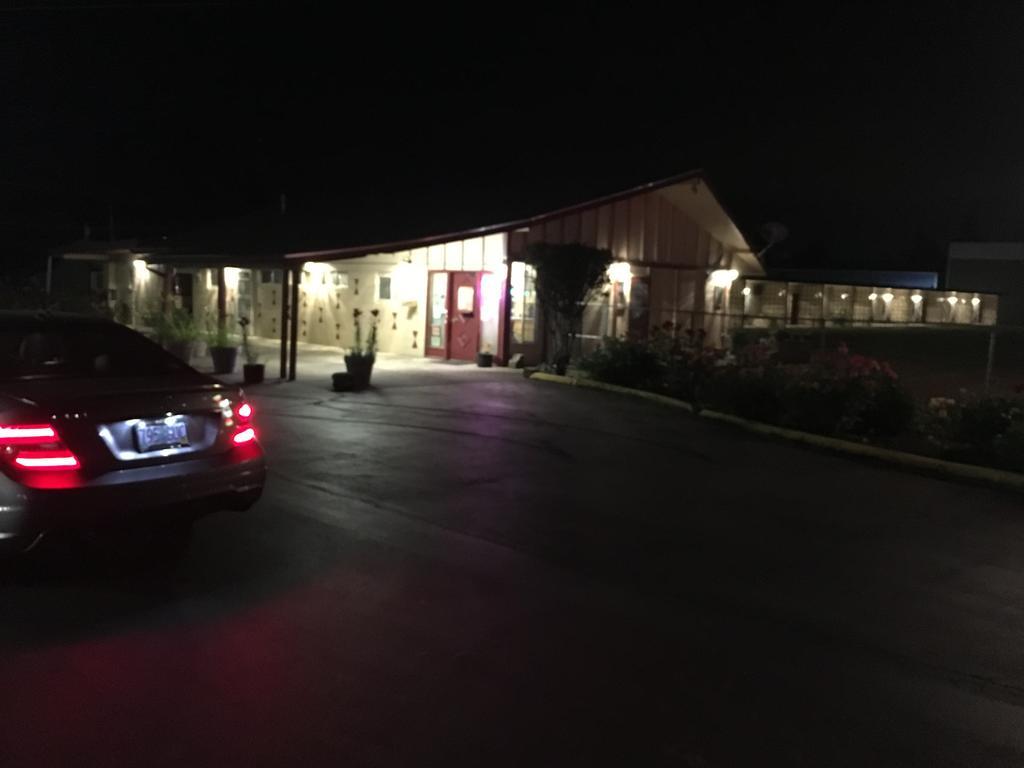 Budget Inn Motel Woodburn Luaran gambar